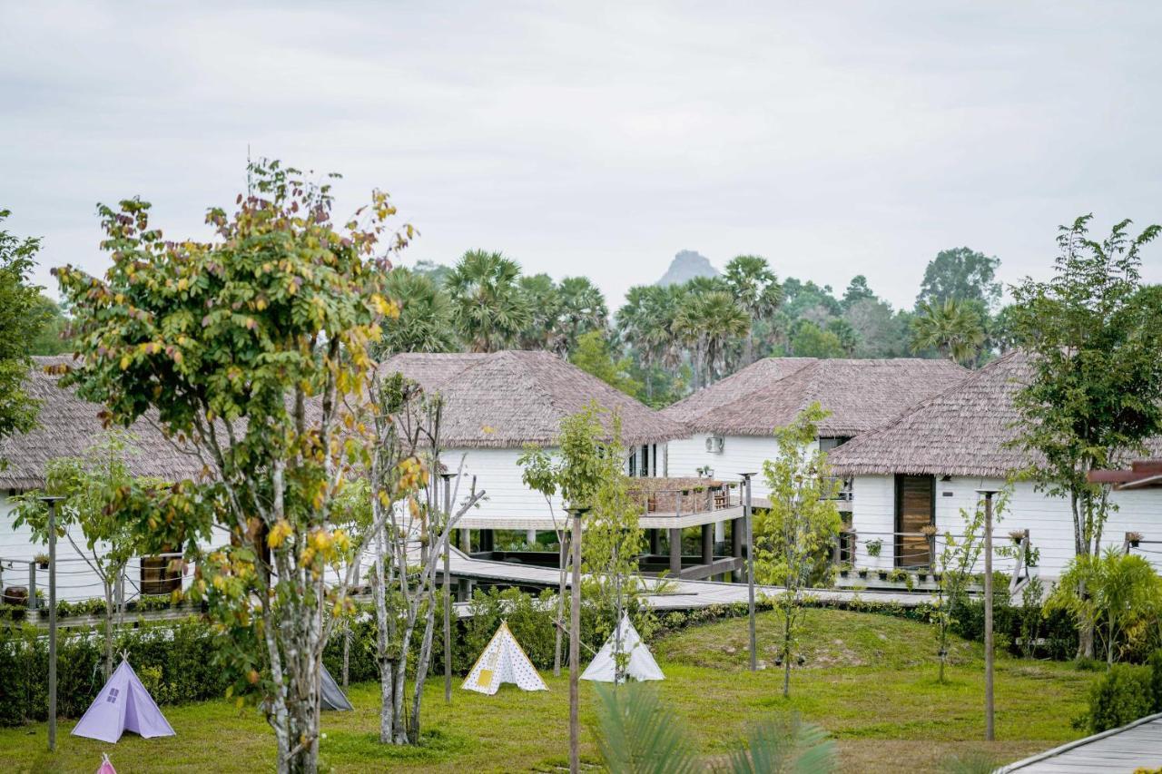 Good Time Relax Resort Kampot Kültér fotó