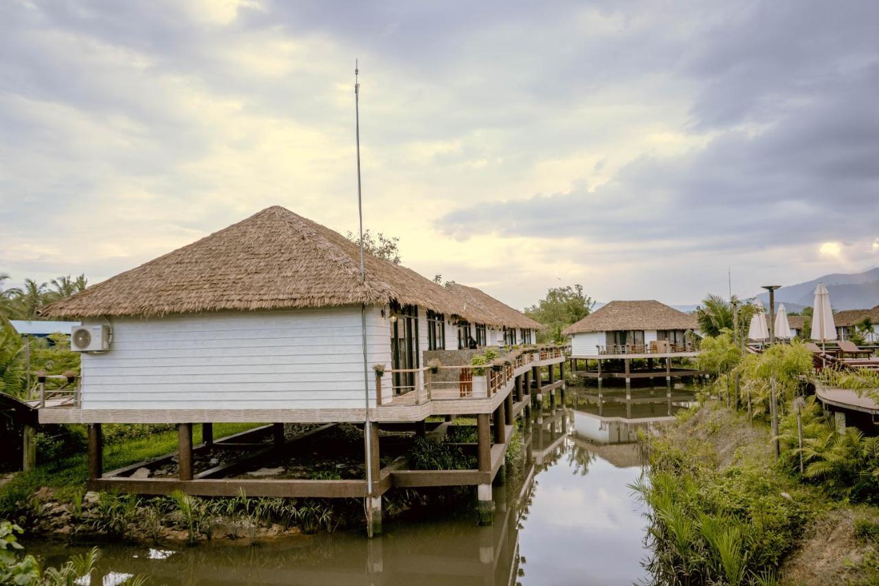 Good Time Relax Resort Kampot Kültér fotó