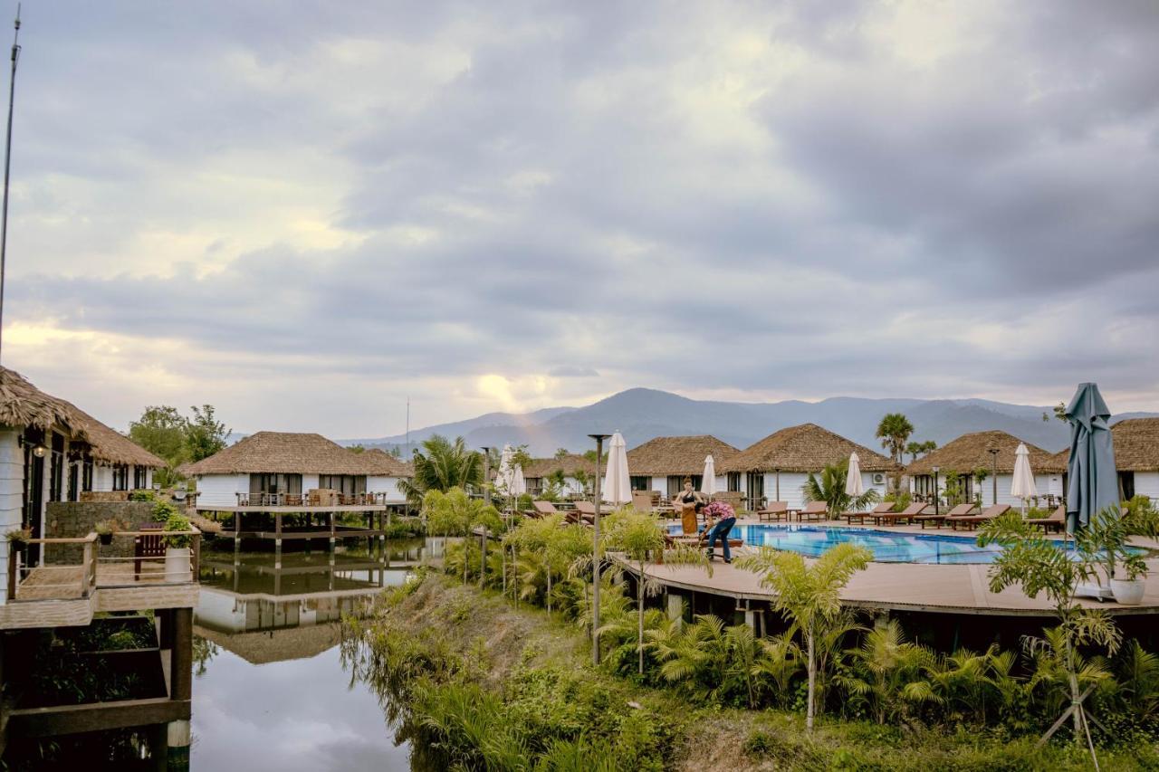 Good Time Relax Resort Kampot Kültér fotó